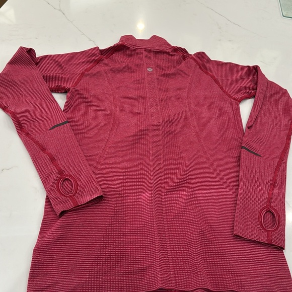 Lululemon quarter zip jacket - Picture 3 of 4